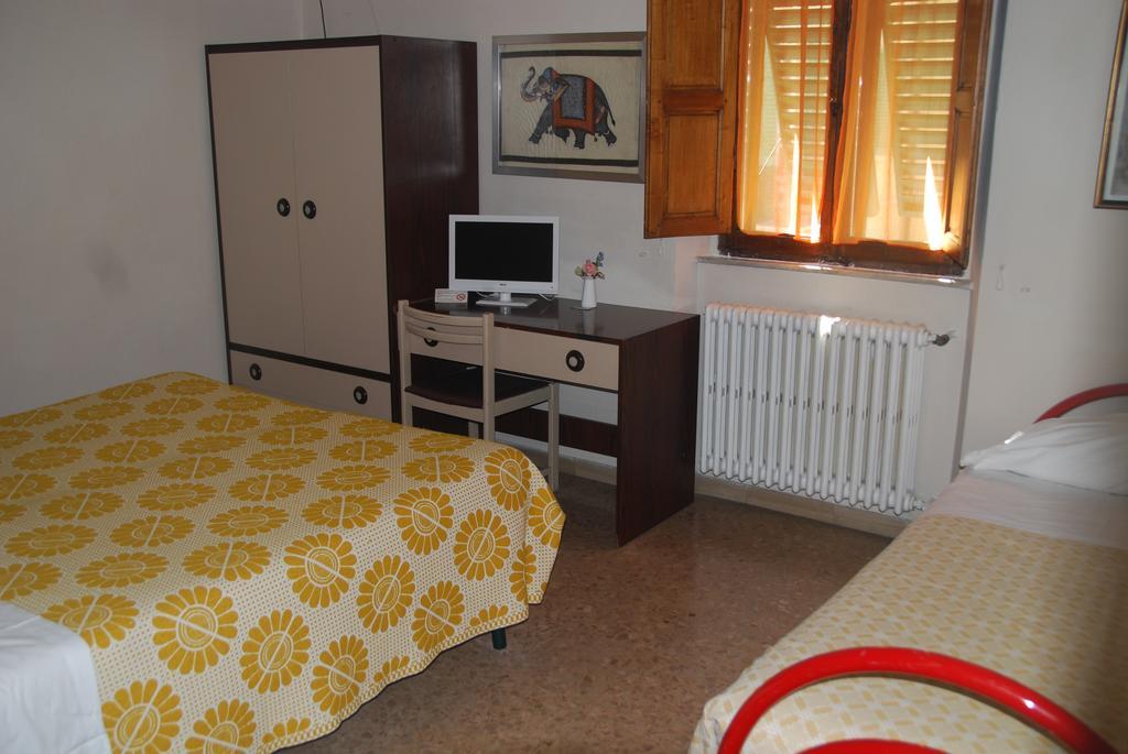 Hotel Conchiglia Монтекатини Терме Екстериор снимка